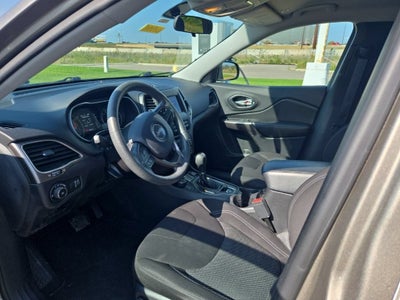 2019 Jeep Cherokee Latitude