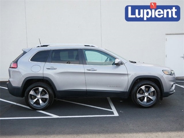 Used 2019 Jeep Cherokee Limited with VIN 1C4PJMDN1KD295100 for sale in Bloomington, Minnesota