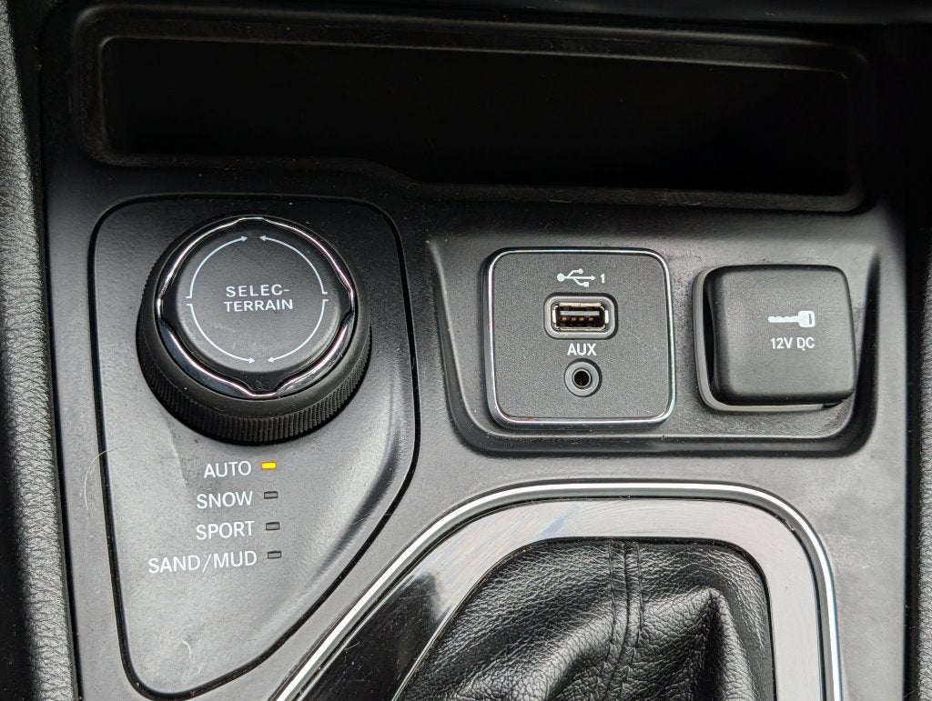 2021 Jeep Cherokee Altitude