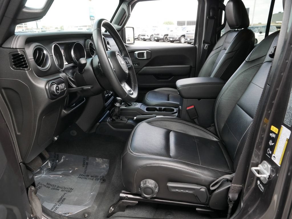 2022 Jeep Gladiator Overland