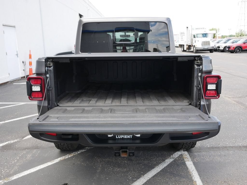 2022 Jeep Gladiator Overland