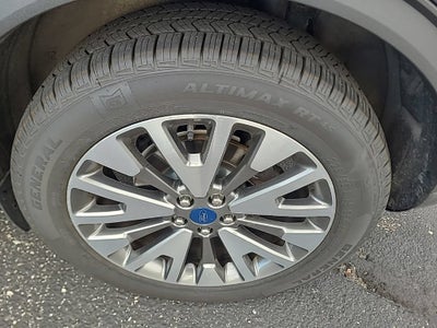2022 Ford Escape Titanium