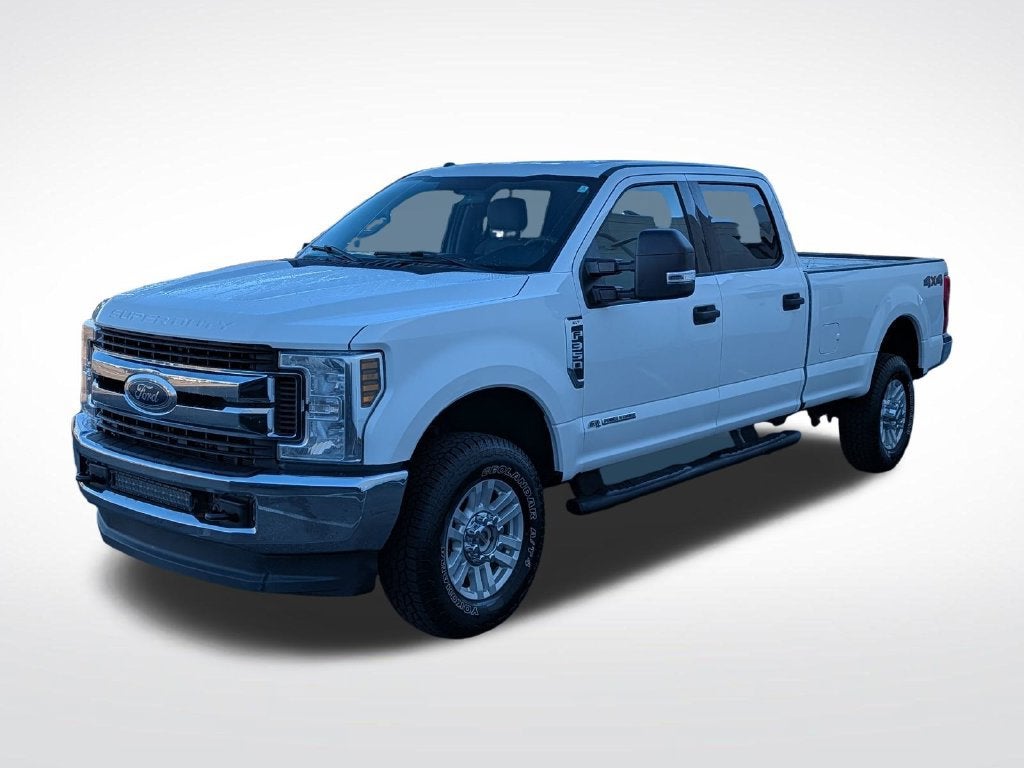 2018 Ford Super Duty F-350 SRW XLT