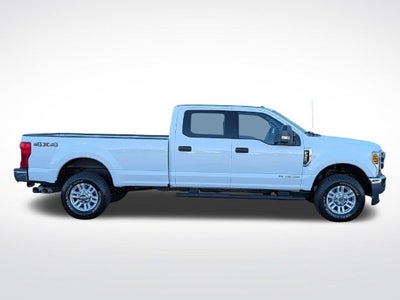 2018 Ford Super Duty F-350 SRW XLT