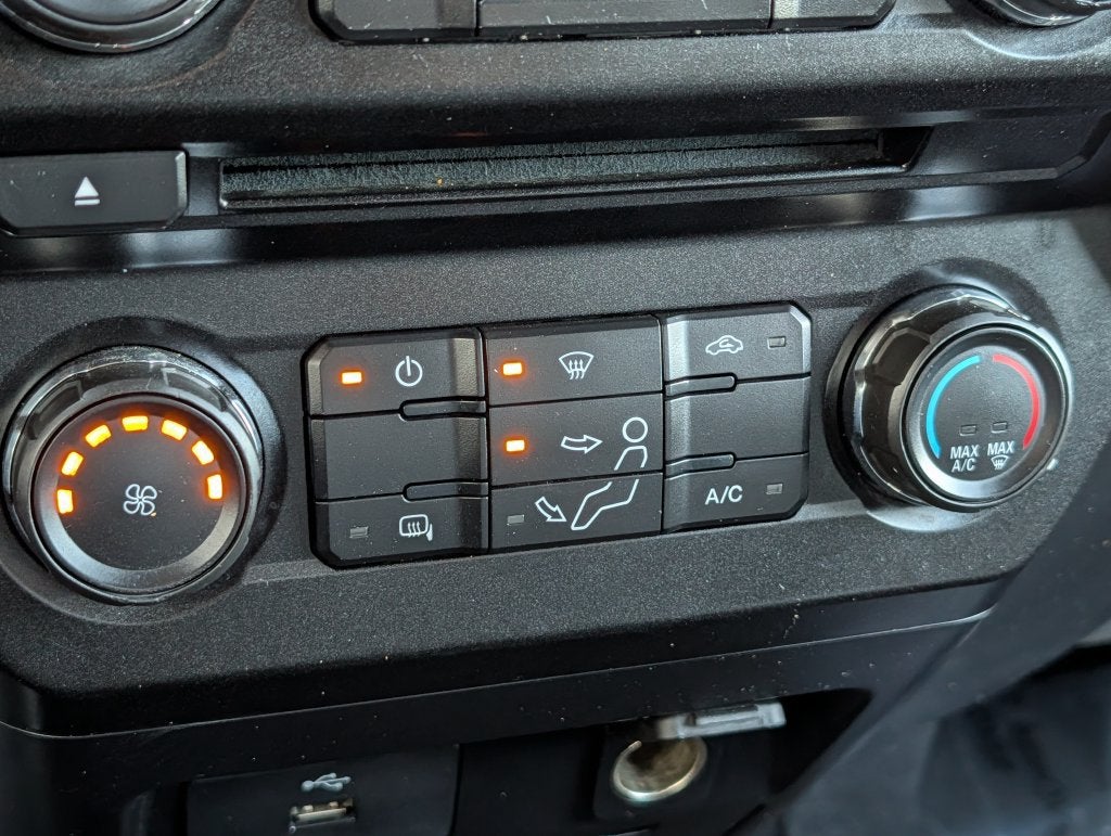 2018 Ford Super Duty F-350 SRW XLT