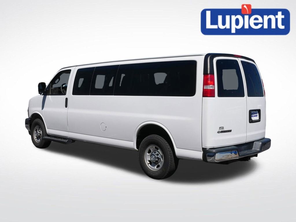 2019 Chevrolet Express Passenger 3500 LT