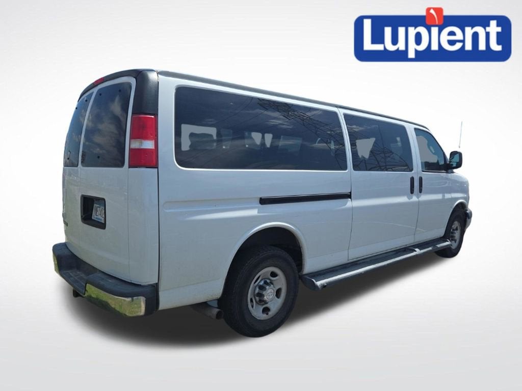 2019 Chevrolet Express Passenger 3500 LT
