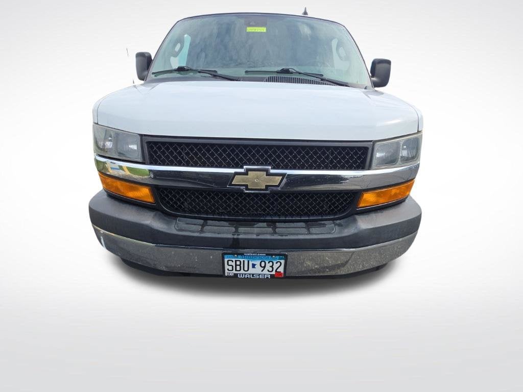 2020 Chevrolet Express Passenger 3500 LT