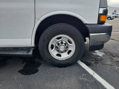 2020 Chevrolet Express Passenger 3500 LT