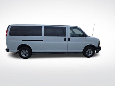 2020 Chevrolet Express Passenger 3500 LT
