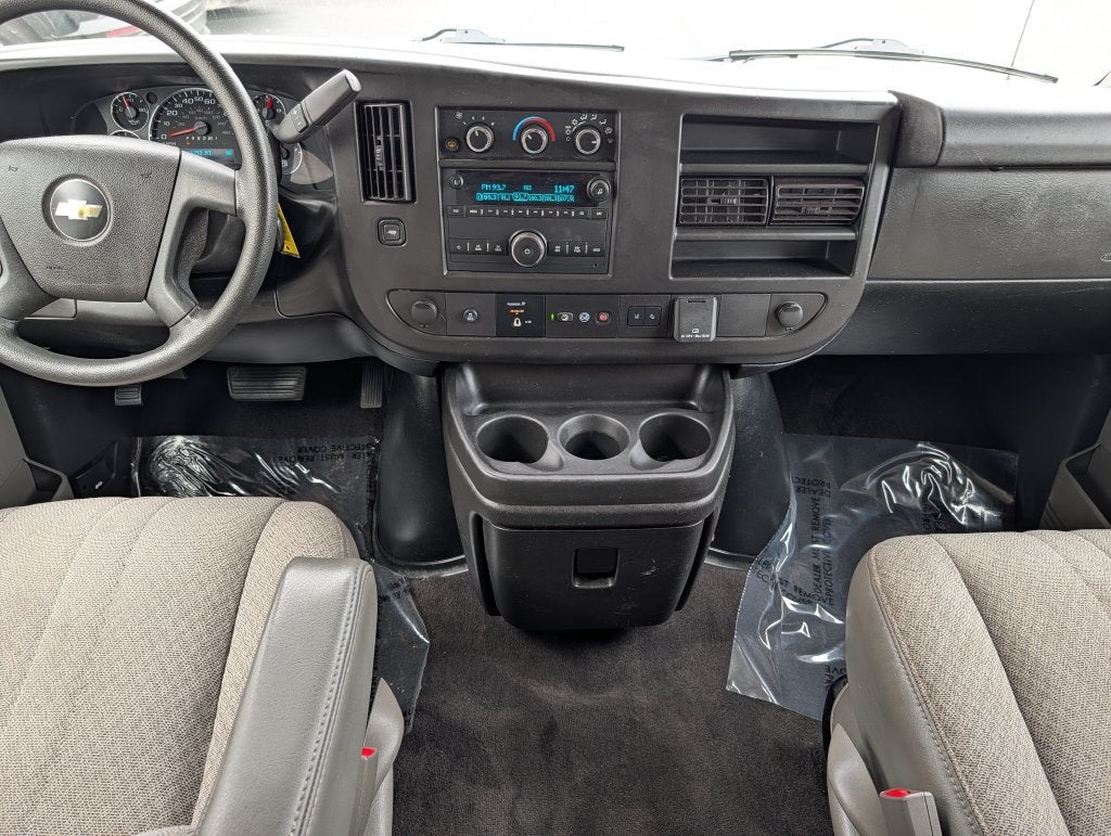 2020 Chevrolet Express Passenger 3500 LT