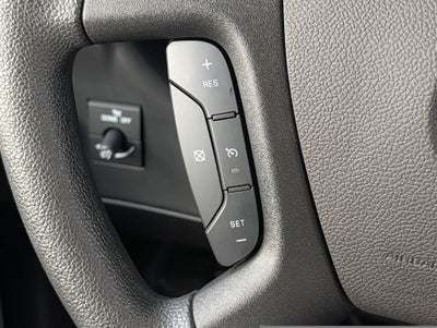 2025 Chevrolet Express Passenger 1LT