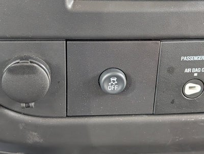 2025 Chevrolet Express Passenger 1LT