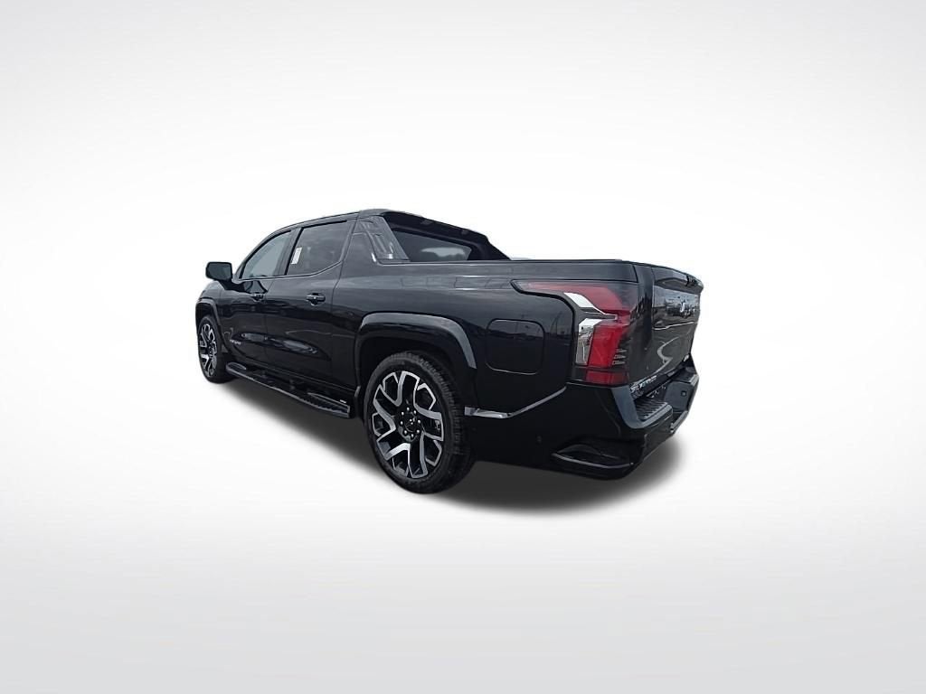 2024 Chevrolet Silverado EV RST