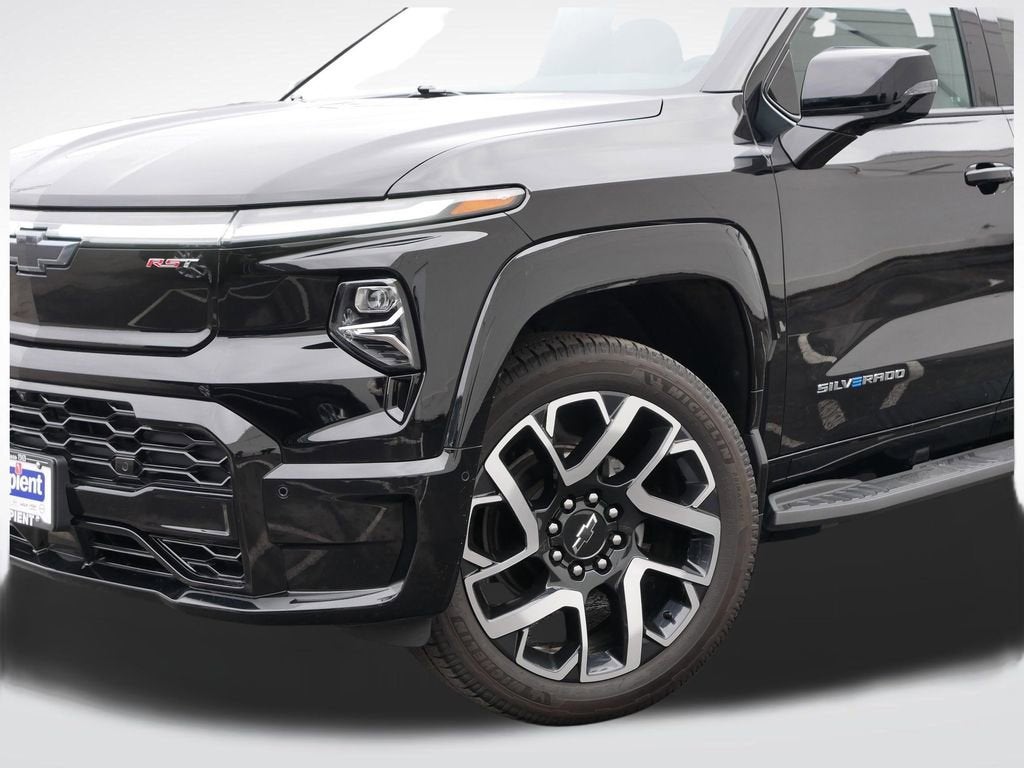 2024 Chevrolet Silverado EV RST