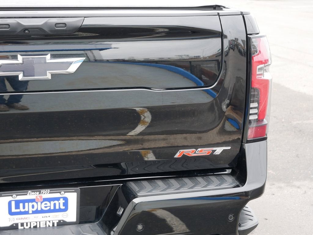 2024 Chevrolet Silverado EV RST