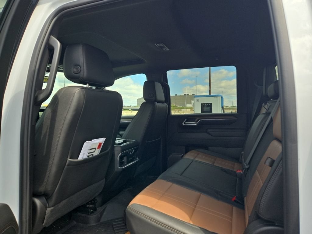 2024 Chevrolet Silverado 3500 HD High Country