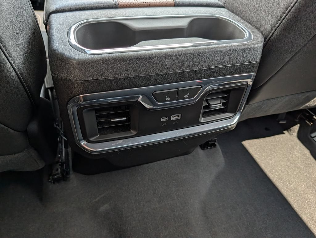 2024 Chevrolet Silverado 3500 HD High Country