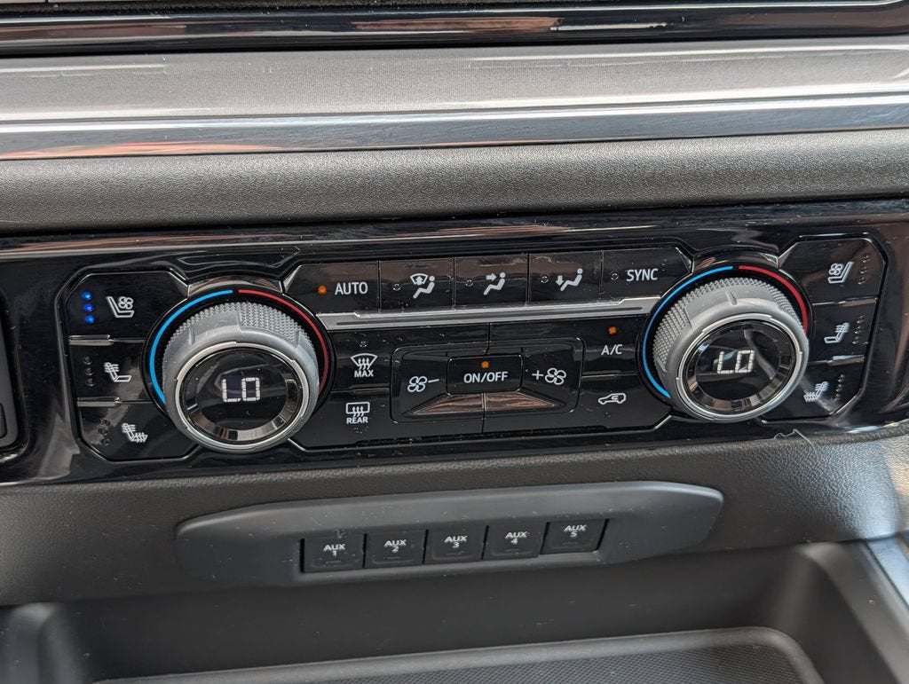 2024 Chevrolet Silverado 3500 HD High Country