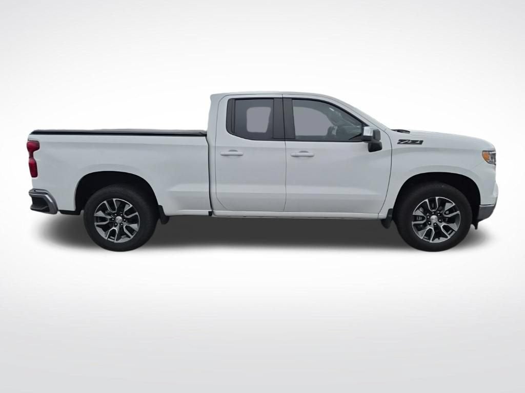 Used 2024 Chevrolet Silverado 1500 LT with VIN 1GCRDDEDXRZ180272 for sale in Bloomington, Minnesota