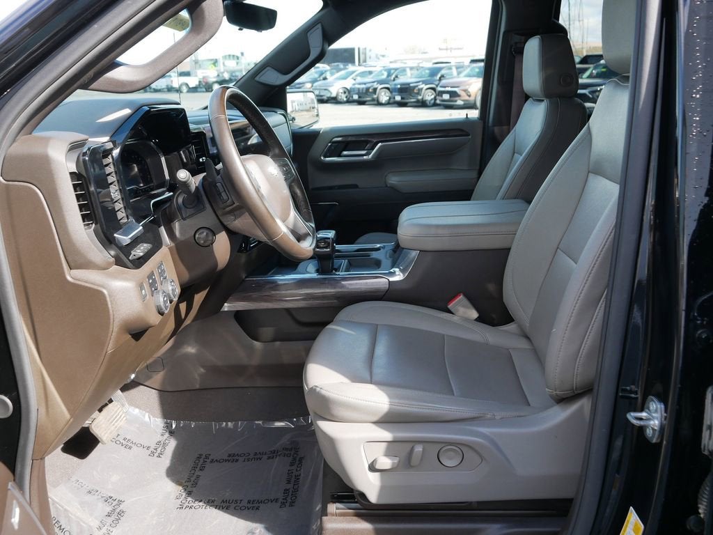 2024 Chevrolet Silverado 1500 LTZ