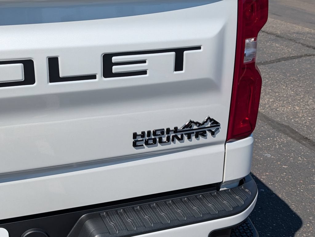 2023 Chevrolet Silverado 1500 High Country
