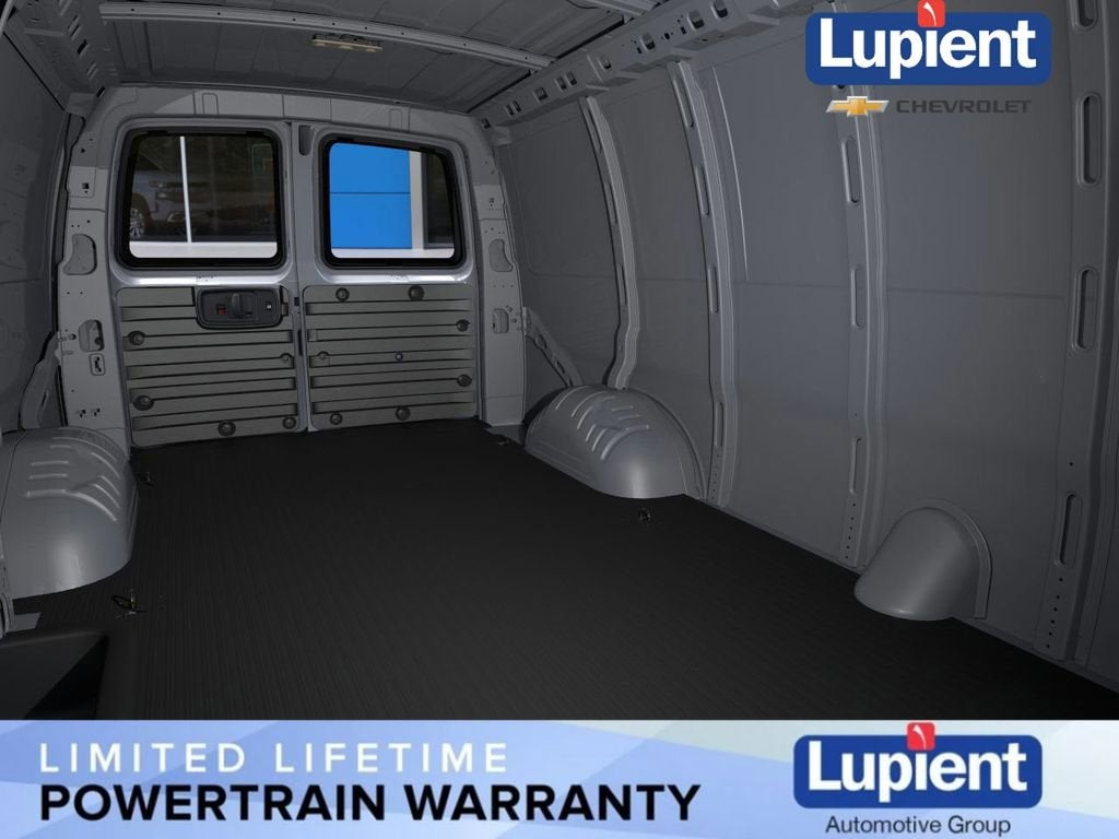 2026 Chevrolet Express Cargo 2500 WT