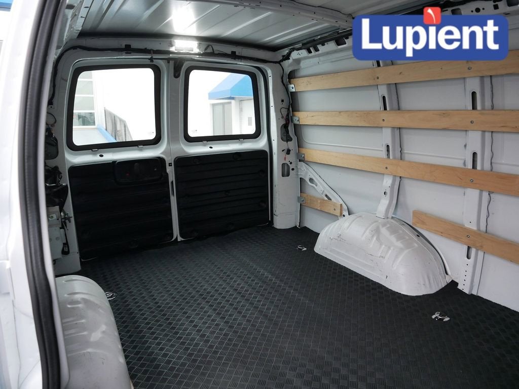 2024 Chevrolet Express Cargo 2500 WT