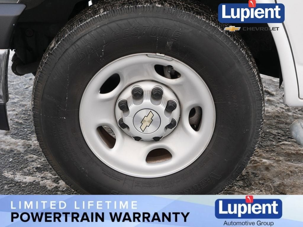 2024 Chevrolet Express Cargo 2500 WT