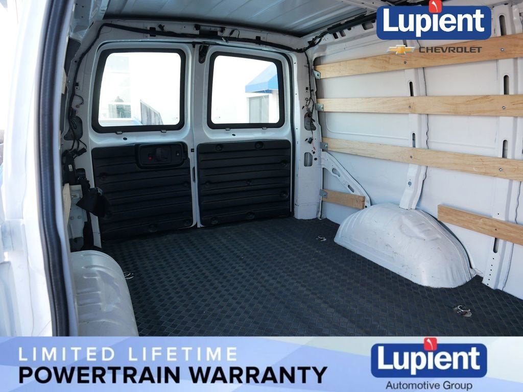 2024 Chevrolet Express Cargo 2500 WT