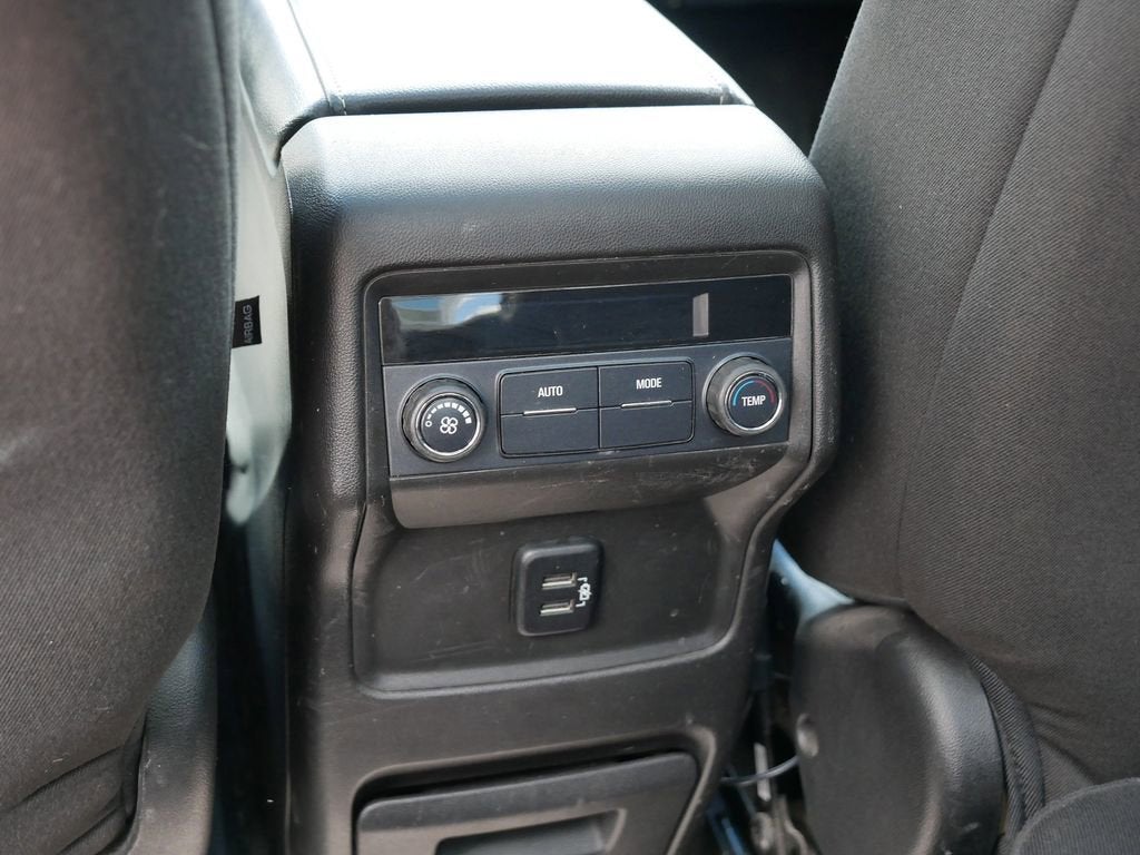 2017 GMC Acadia SLE