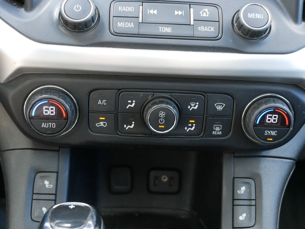 2017 GMC Acadia SLE