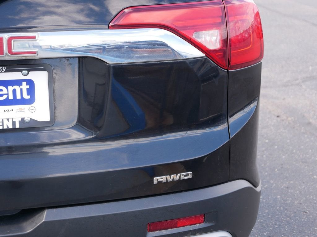 2017 GMC Acadia SLE