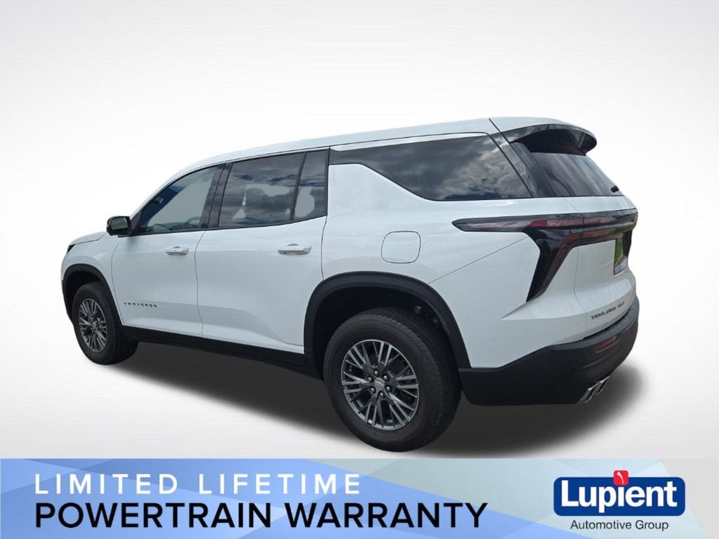 2024 Chevrolet Traverse LS