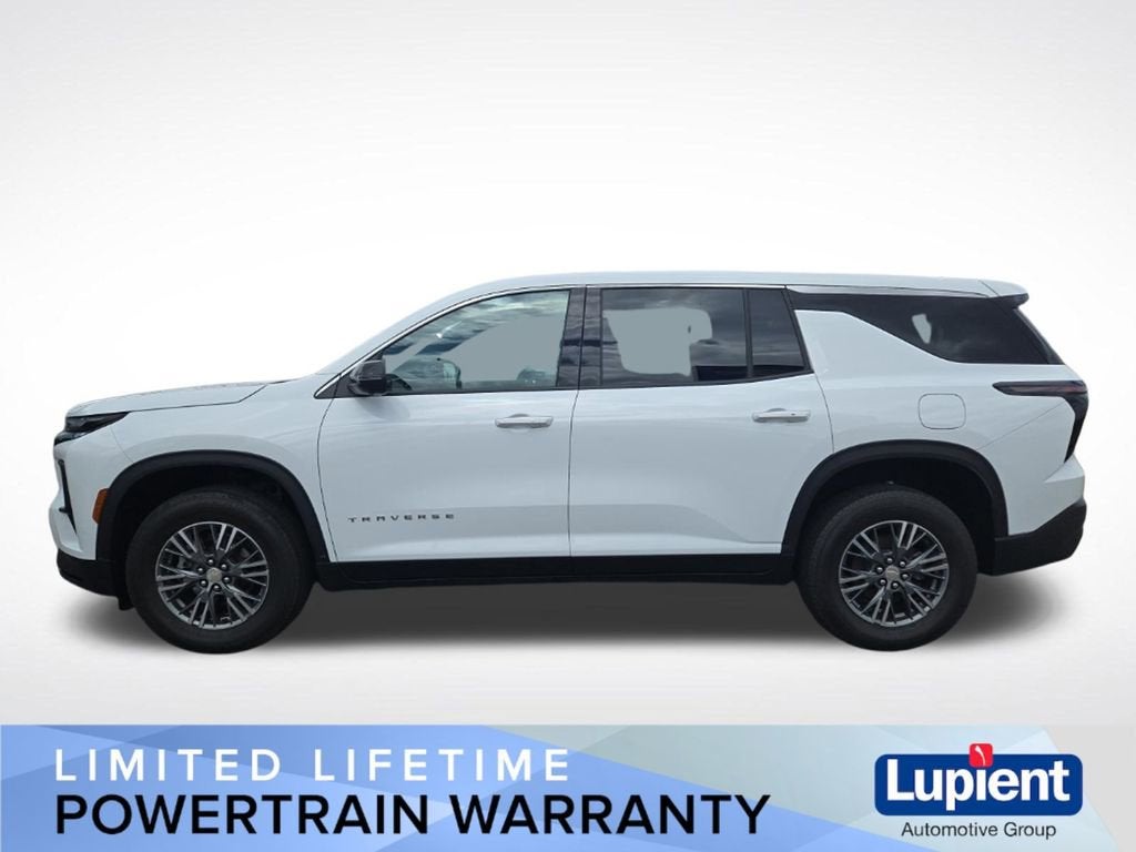 2024 Chevrolet Traverse LS