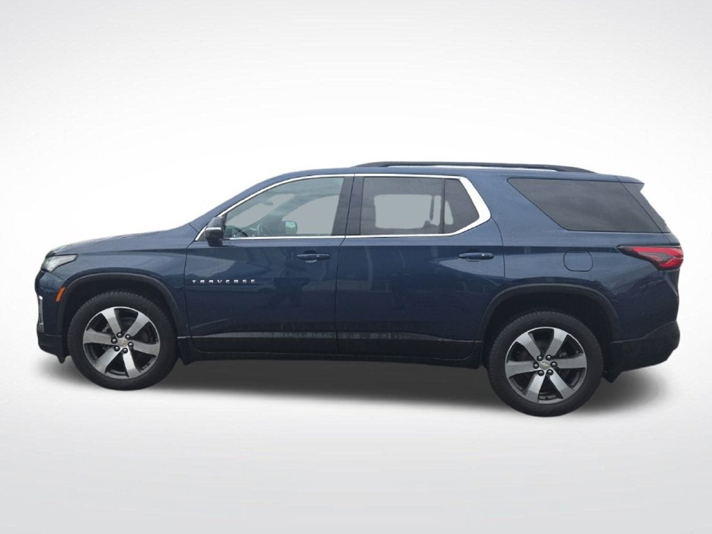 2022 Chevrolet Traverse LT Leather