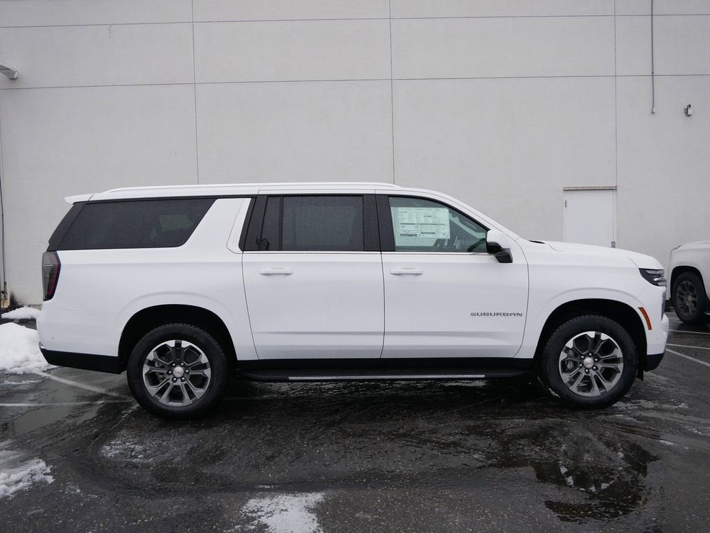 2026 Chevrolet Suburban LT