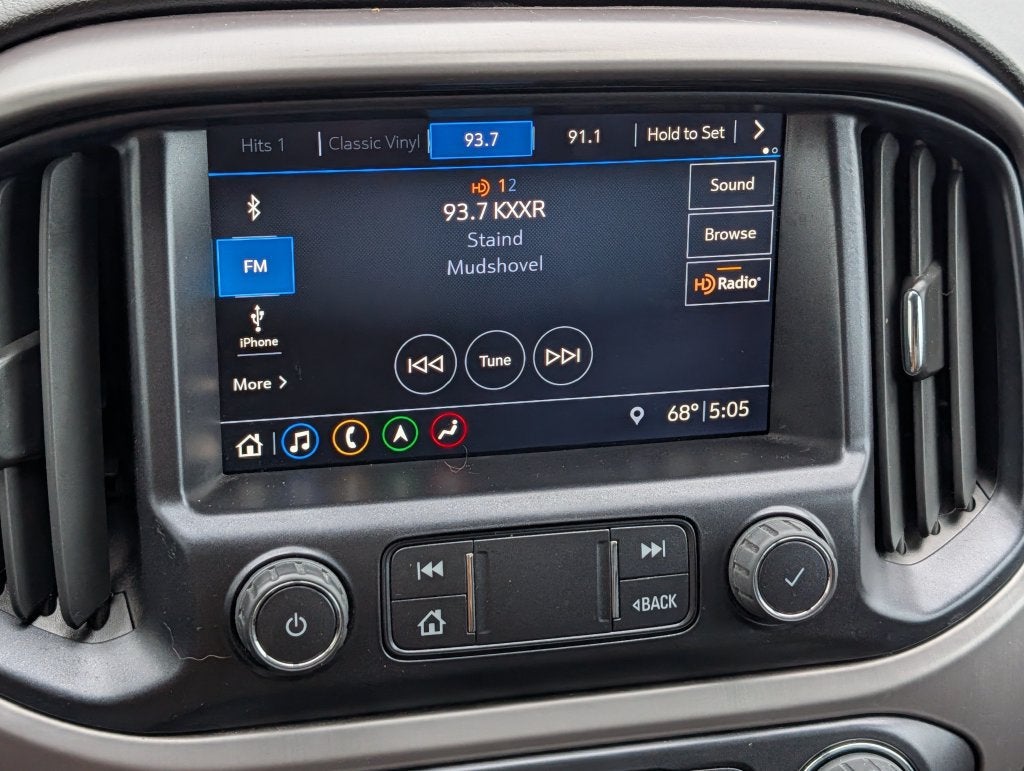 2022 GMC Canyon 4WD AT4 w/Leather