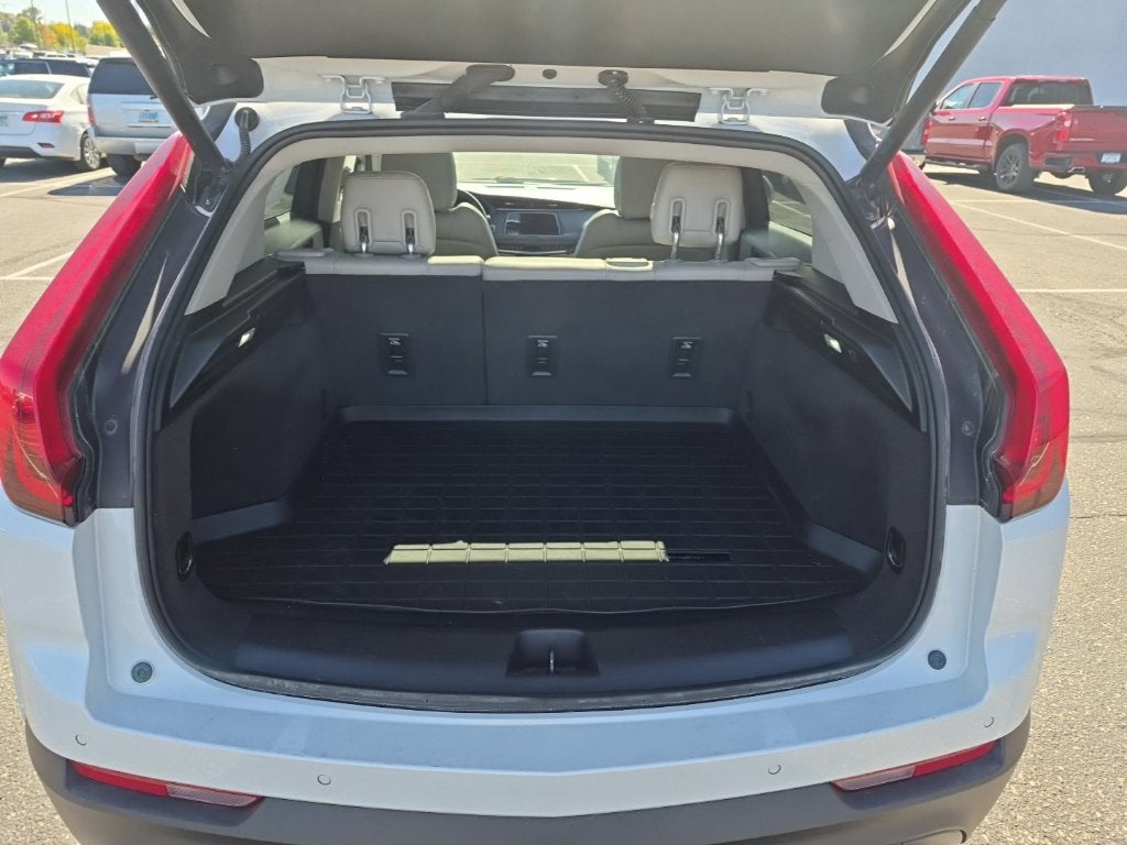 2021 Cadillac XT4 AWD Luxury