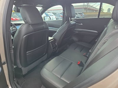 2022 Cadillac XT4 FWD Premium Luxury