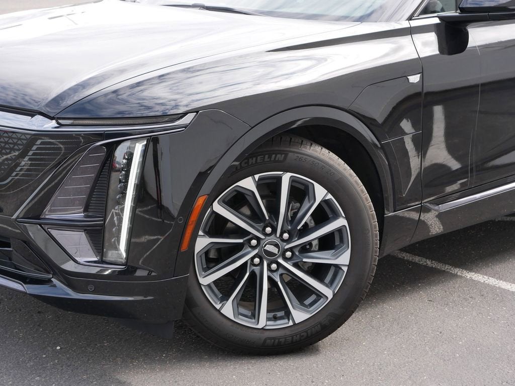 2024 Cadillac LYRIQ Sport 1