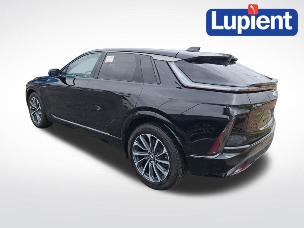 2024 Cadillac LYRIQ Sport 1