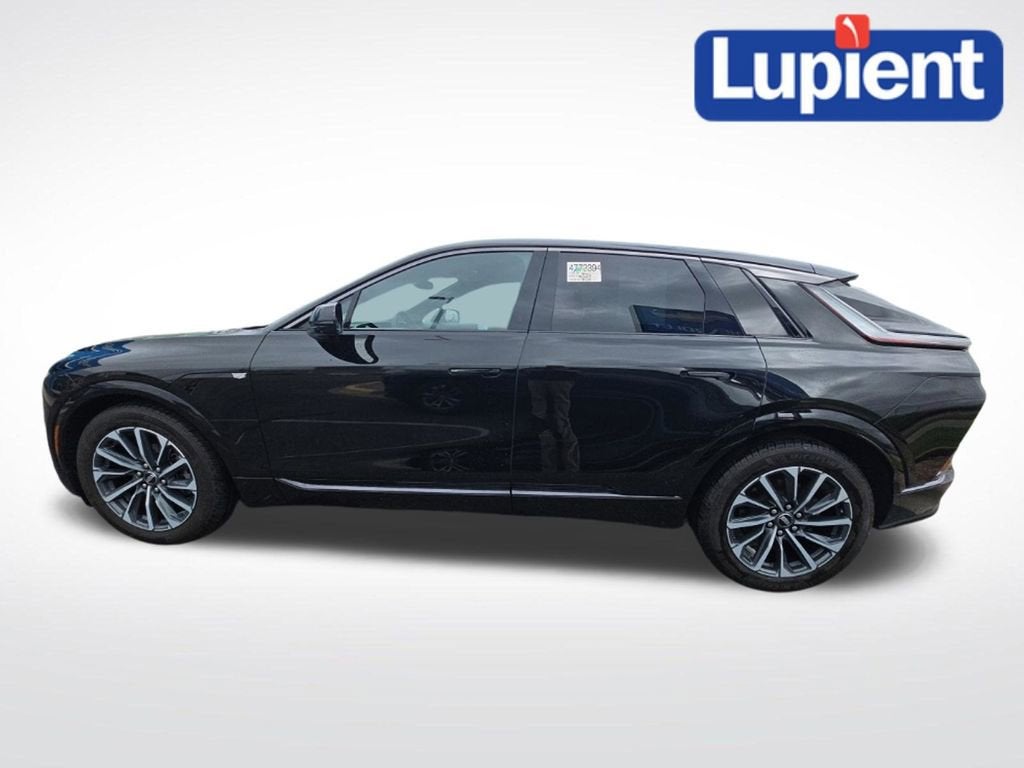 2024 Cadillac LYRIQ Sport 1