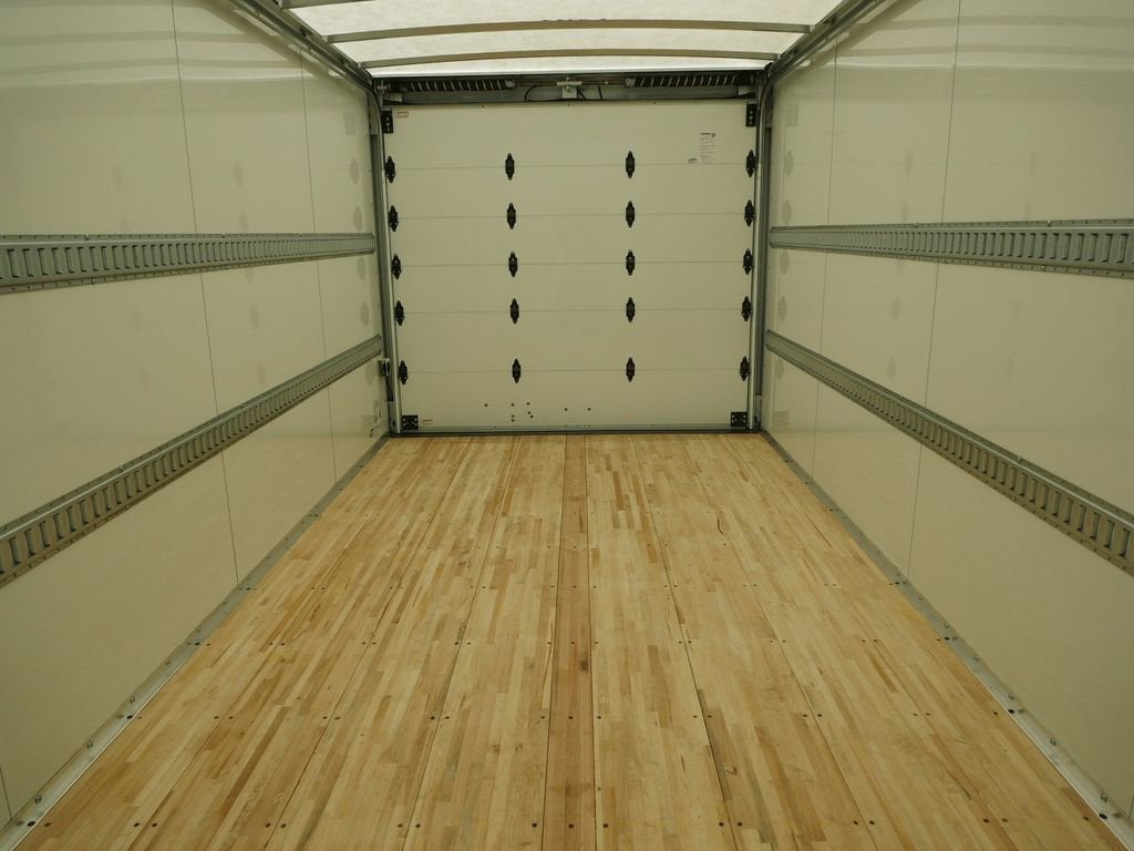 2025 Chevrolet Express Cutaway 4500 2WT