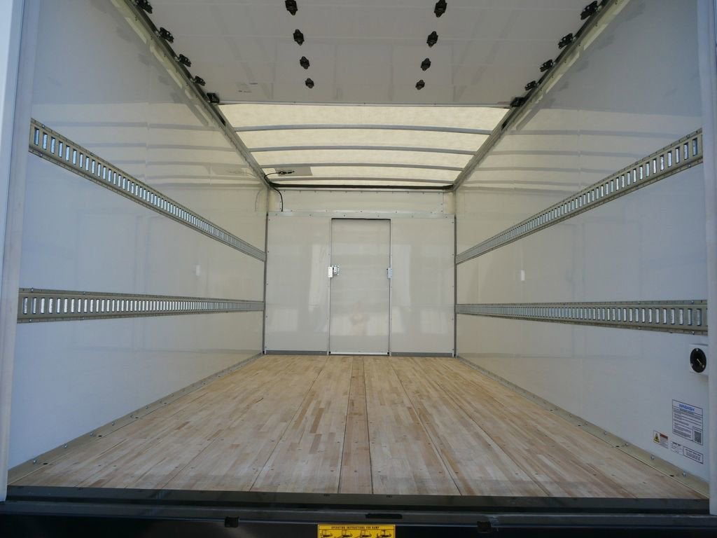 2025 Chevrolet Express Cutaway 4500 2WT