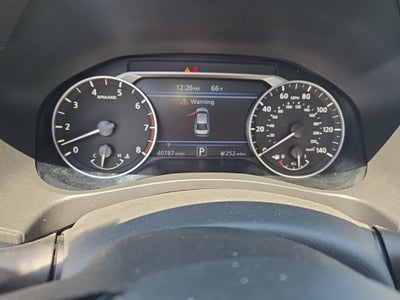 2025 Nissan Altima SR