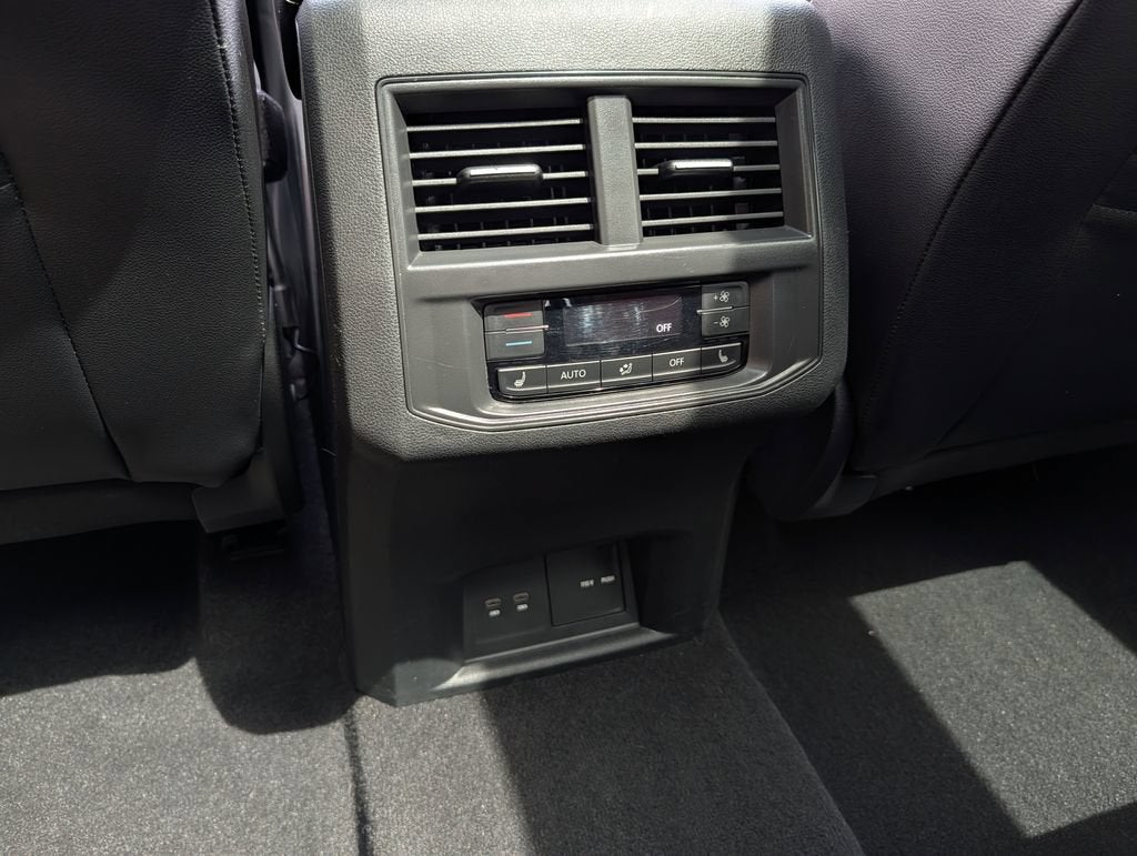 2021 Volkswagen Atlas 3.6L V6 SEL Premium R-Line
