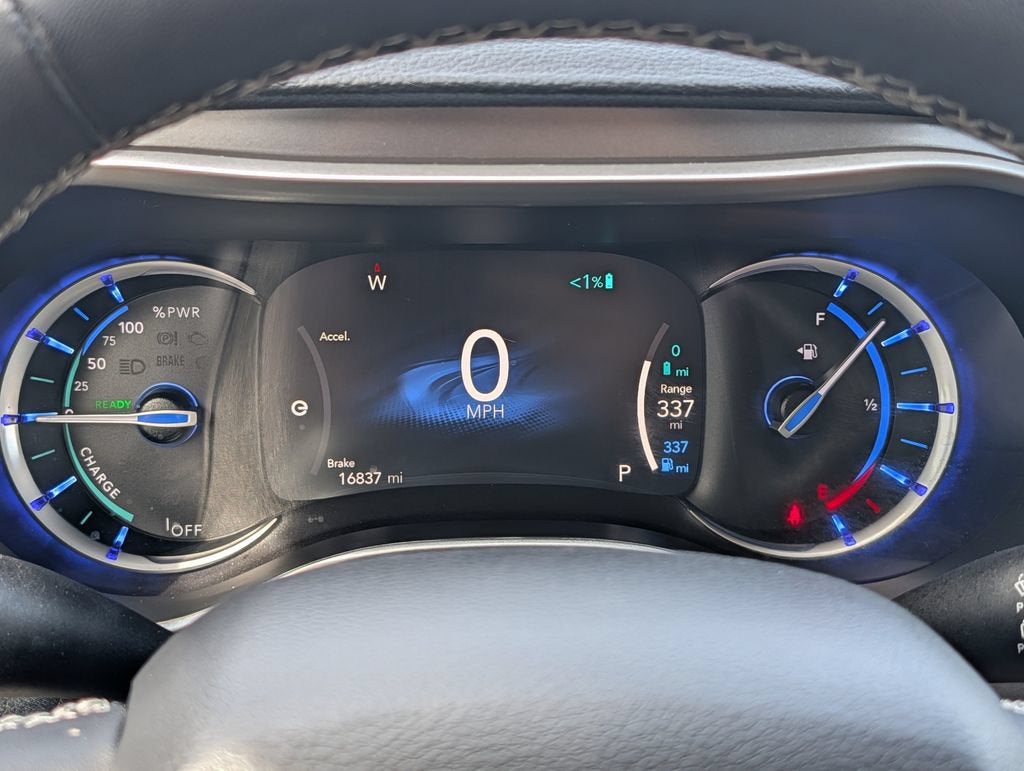 2023 Chrysler Pacifica Hybrid Touring L