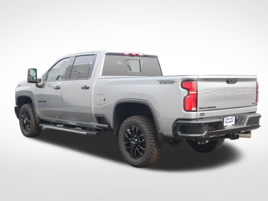 2026 Chevrolet Silverado 3500 HD LTZ - Photo 8