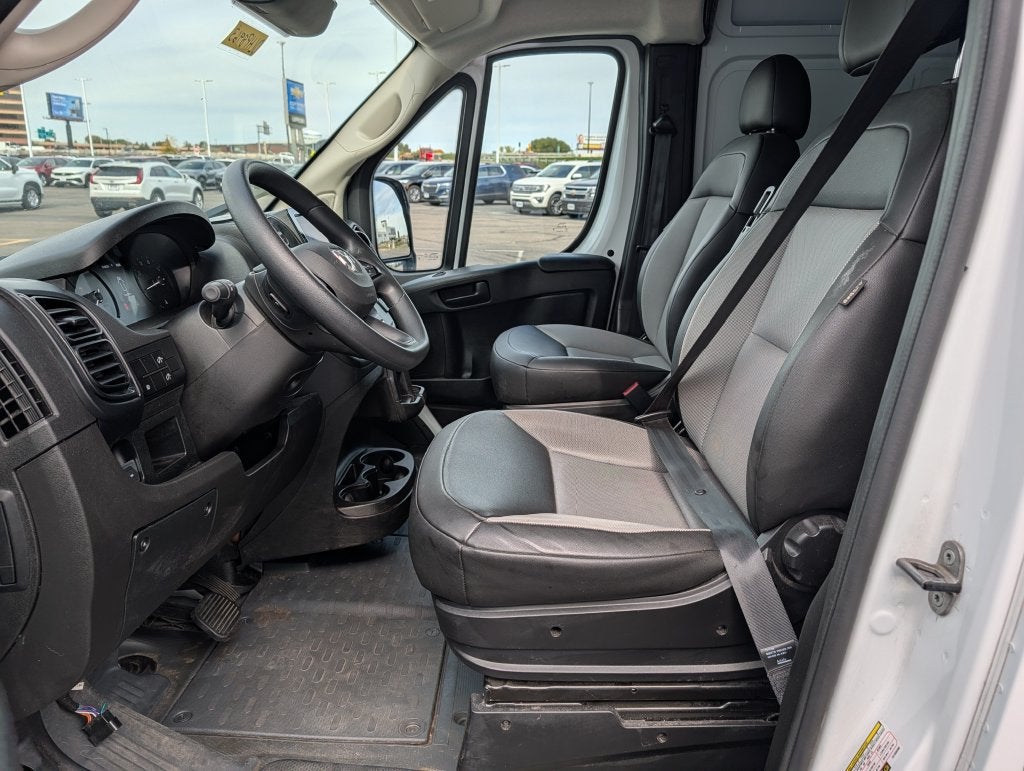 2026 RAM ProMaster Cargo Van Tradesman